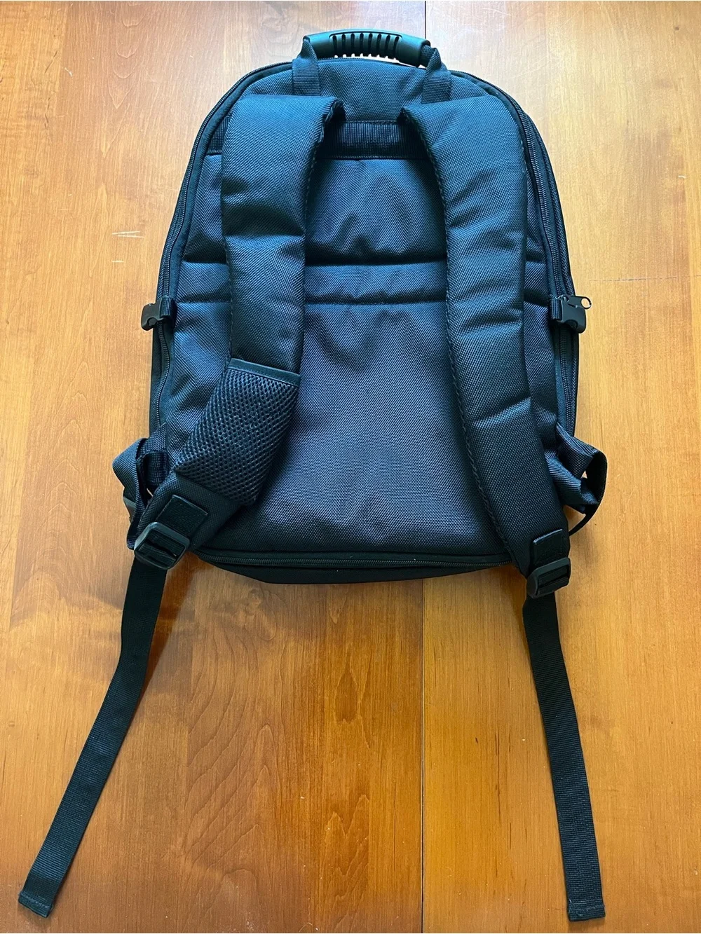 Wusthof Chef Backpack w/ 16 slot Knife Insert, 9” Honing Steel & 8” Chef Knife